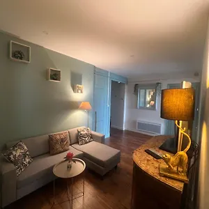 Prive « blue Bridge & Sauna » Appartement