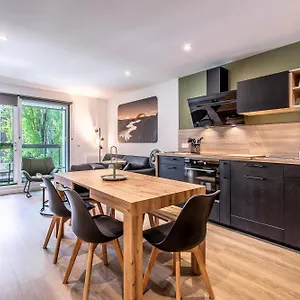 Moderne Au Coeur D'annecy - A Deux Pas Du Et De La Vieille Appartement